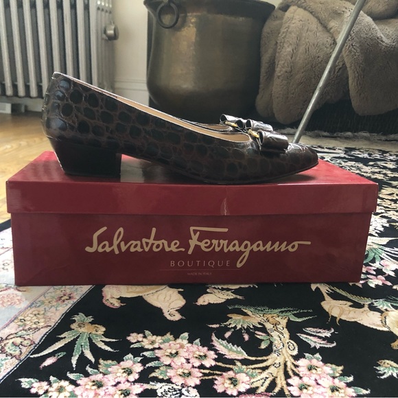 Vintage Ferragamo crocodile heels - Picture 3 of 4